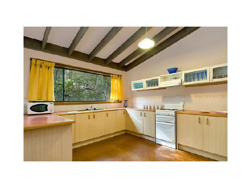 6 Tungarra Pde, Macmasters Beach NSW 2251