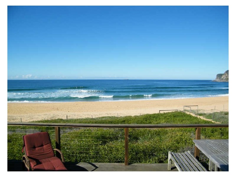 2/48 Lake Street, North Avoca NSW 2260