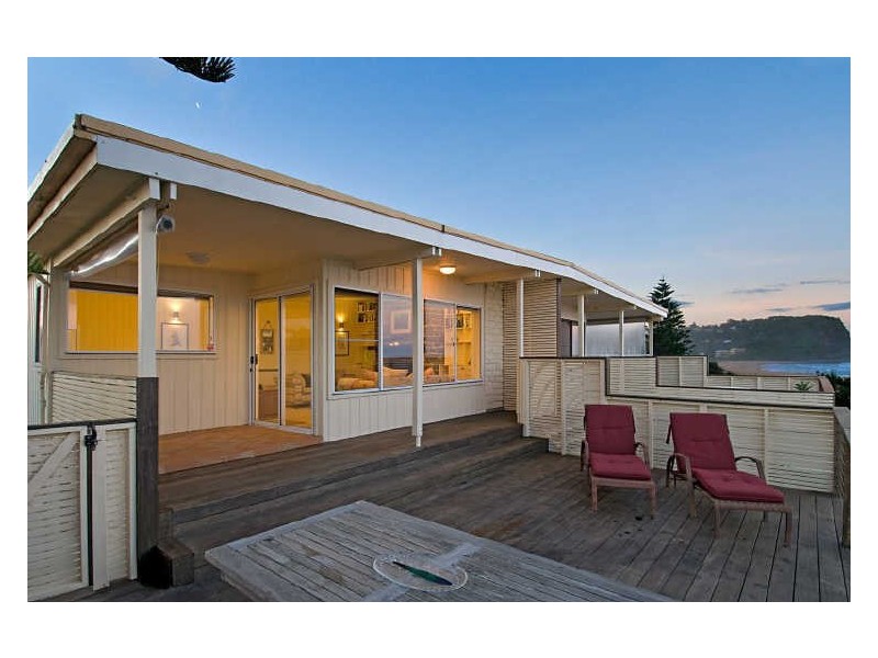 2/48 Lake Street, North Avoca NSW 2260