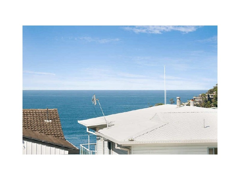22 Warren Avenue, Avoca Beach NSW 2251