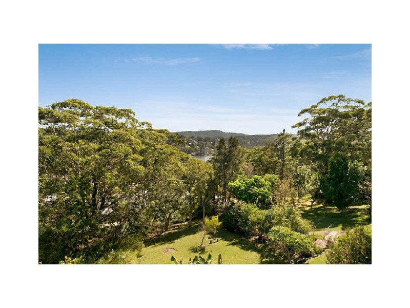 22 Warren Avenue, Avoca Beach NSW 2251