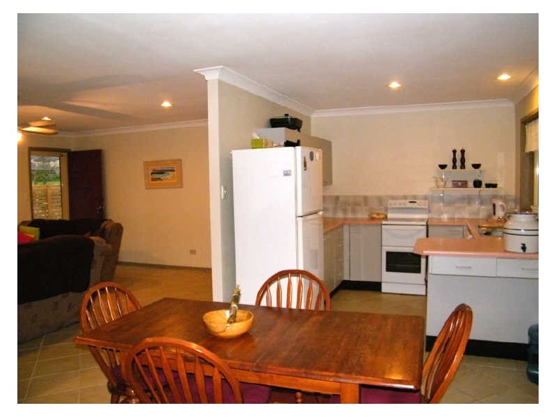 1/36 Del Mar Drive, Copacabana NSW 2251