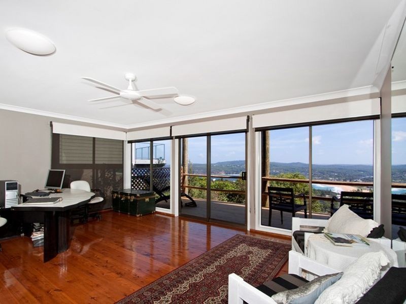 131 Del Monte Place, Copacabana NSW 2251
