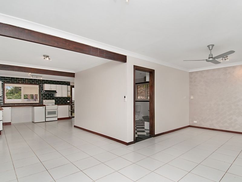16 Carolina Park Road, Avoca Beach NSW 2251