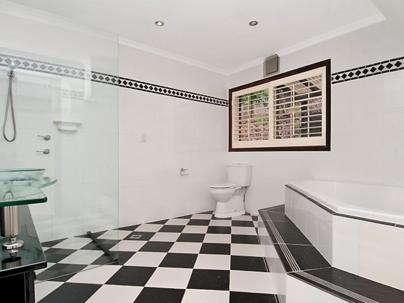 16 Carolina Park Road, Avoca Beach NSW 2251