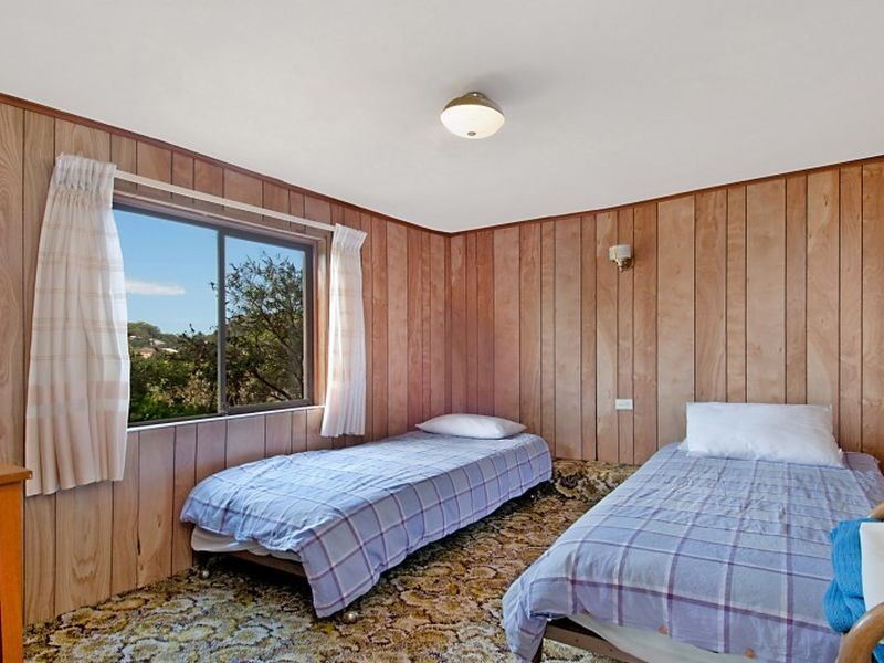 152 Avoca Drive, Avoca Beach NSW 2251