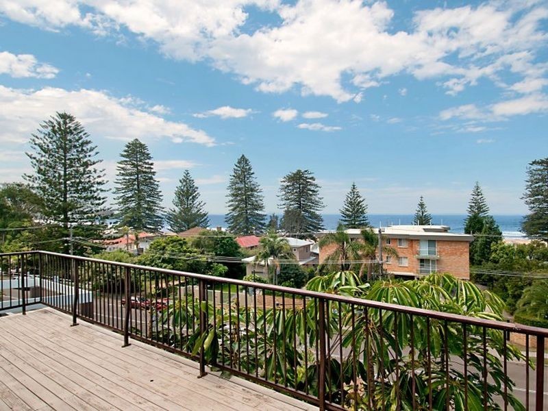 152 Avoca Drive, Avoca Beach NSW 2251