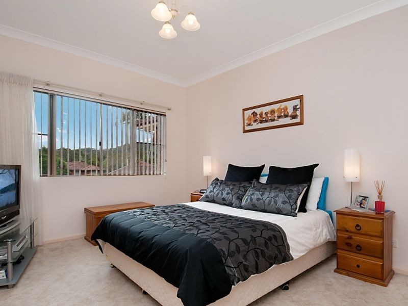 20/12-20 Kinarra Avenue, Wyoming NSW 2250