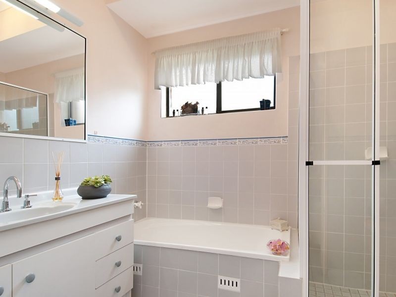 20/12-20 Kinarra Avenue, Wyoming NSW 2250