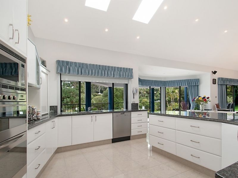 2 Ocean Palms Close, Wamberal NSW 2260