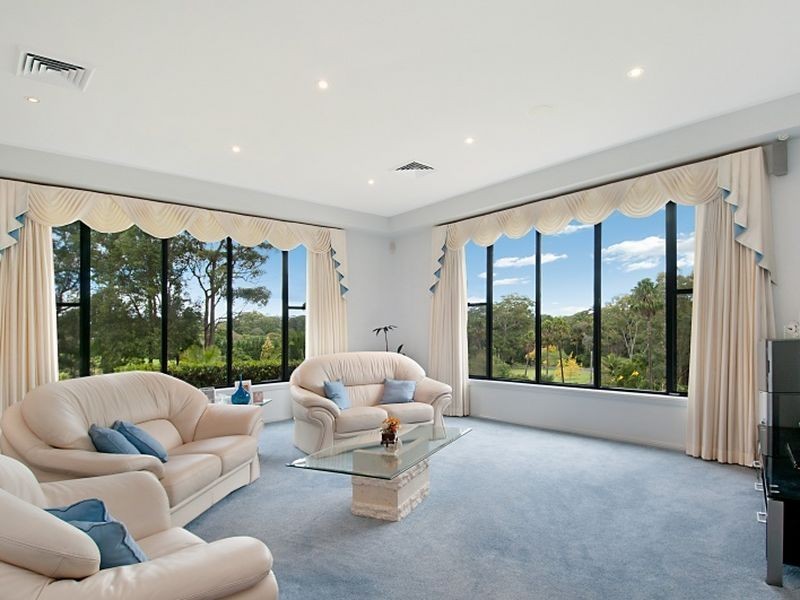 2 Ocean Palms Close, Wamberal NSW 2260