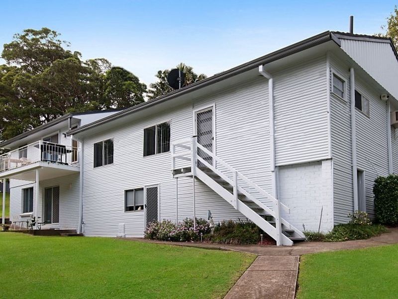 2 Ocean Palms Close, Wamberal NSW 2260