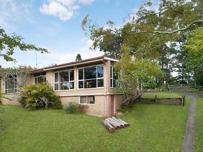 124 Hillside Road, Avoca Beach NSW 2251