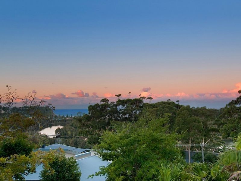 124 Hillside Road, Avoca Beach NSW 2251