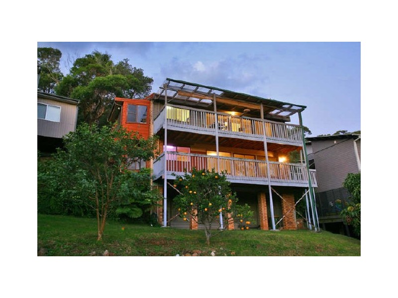 110 Oceano Street, Copacabana NSW 2251