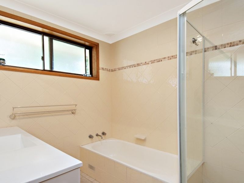 293 The Round Drive, Avoca Beach NSW 2251