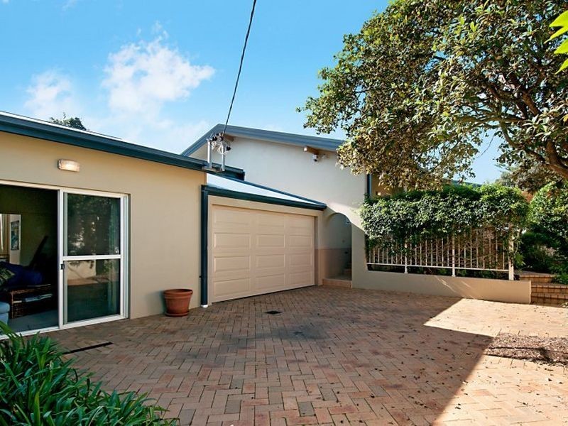 44 Ocean Street, North Avoca NSW 2260