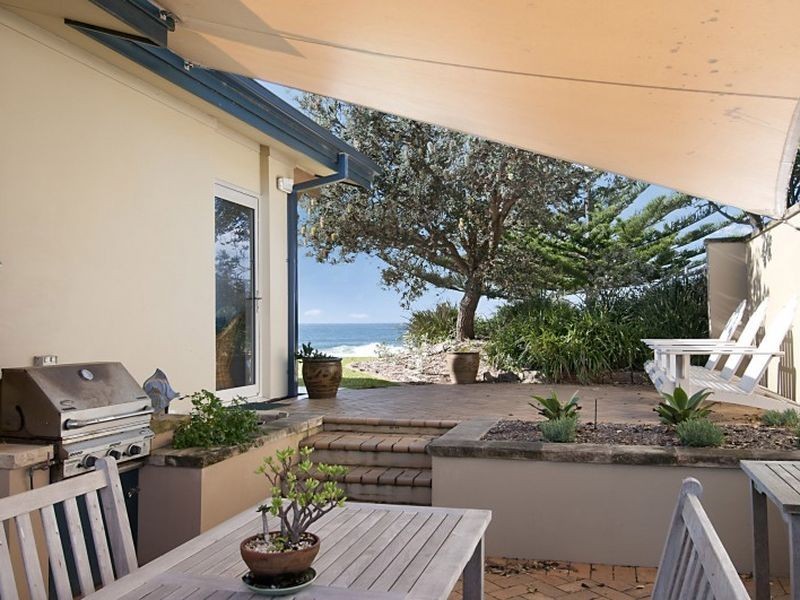 44 Ocean Street, North Avoca NSW 2260