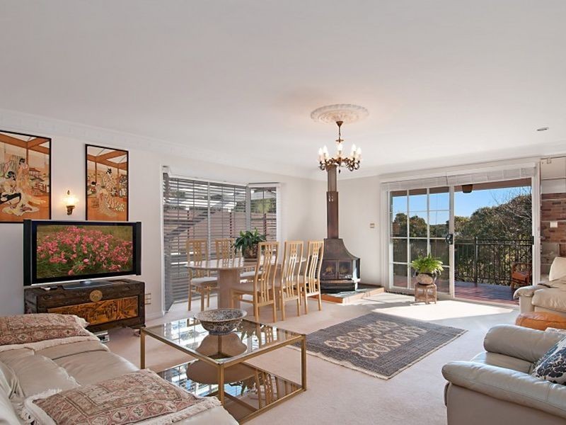 4 Vista Avenue, Copacabana NSW 2251