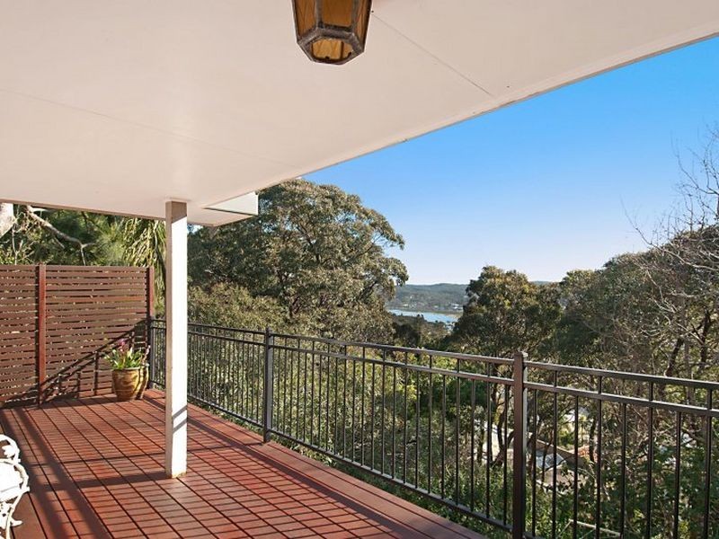 4 Vista Avenue, Copacabana NSW 2251