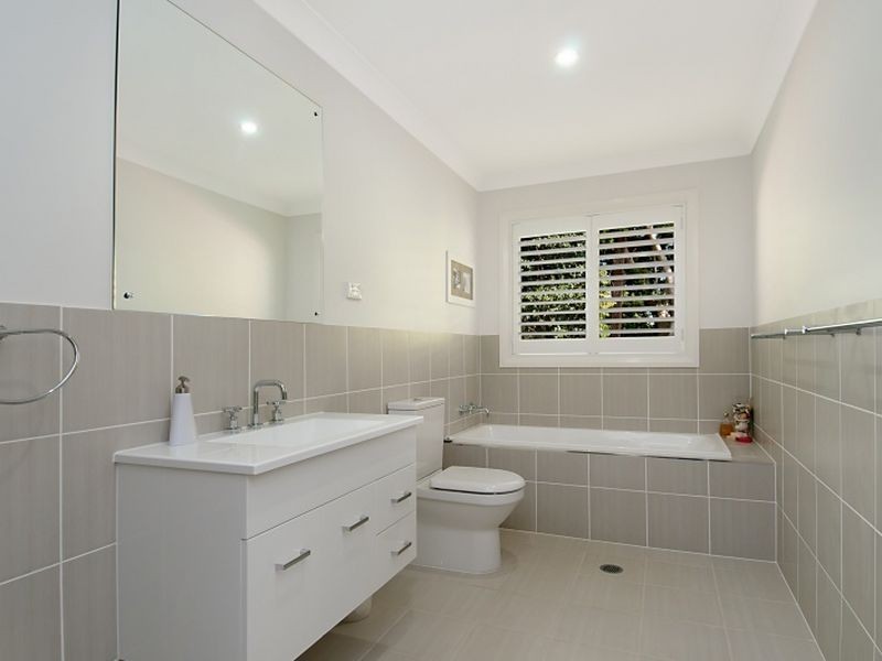 2/31 Karani Avenue, Avoca Beach NSW 2251