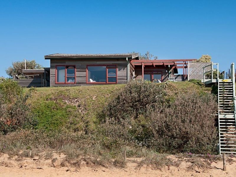 85 Ocean View Drive, Wamberal NSW 2260