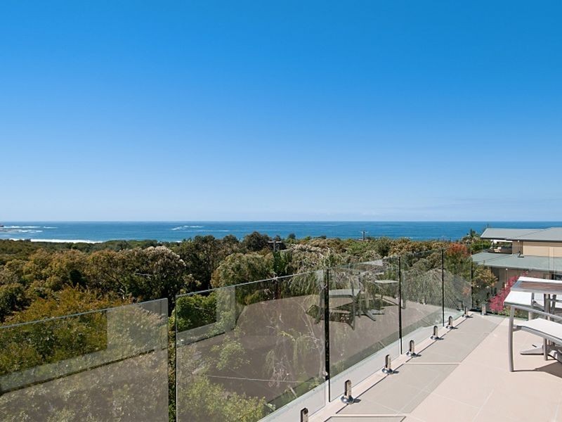 28 Beach Drive, Killcare NSW 2257