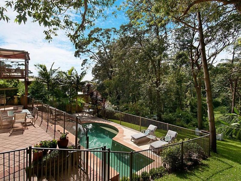 5 Endeavour Drive, Avoca Beach NSW 2251