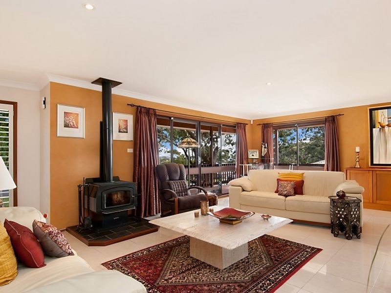 5 Endeavour Drive, Avoca Beach NSW 2251