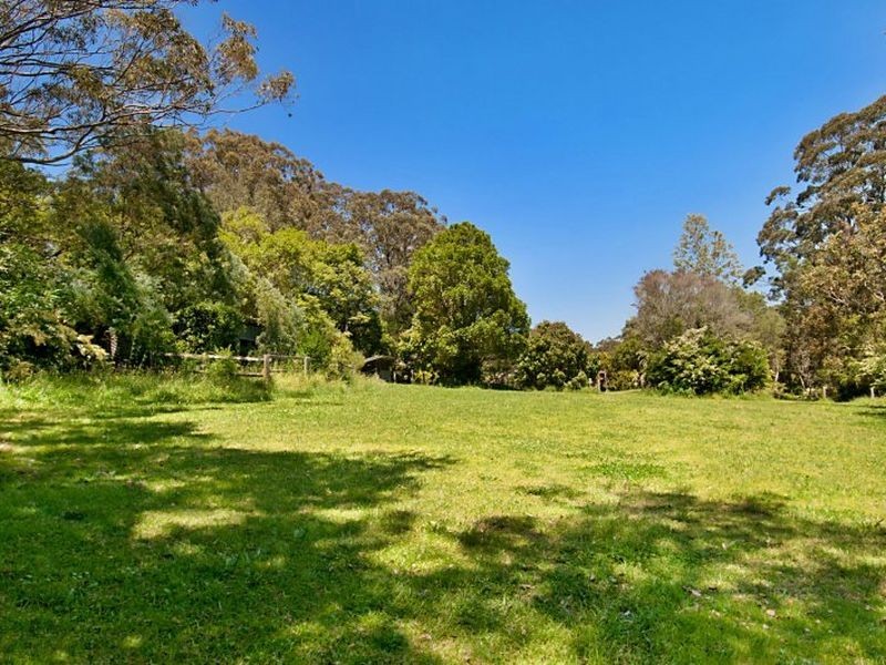 6 Blue Gum Close, Matcham NSW 2250