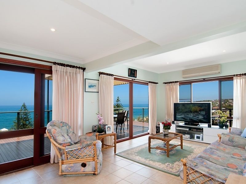 28 Boos Road, Forresters Beach NSW 2260