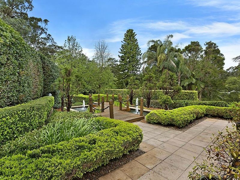 251a Avoca Drive, Avoca Beach NSW 2251