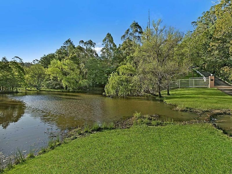 251a Avoca Drive, Avoca Beach NSW 2251