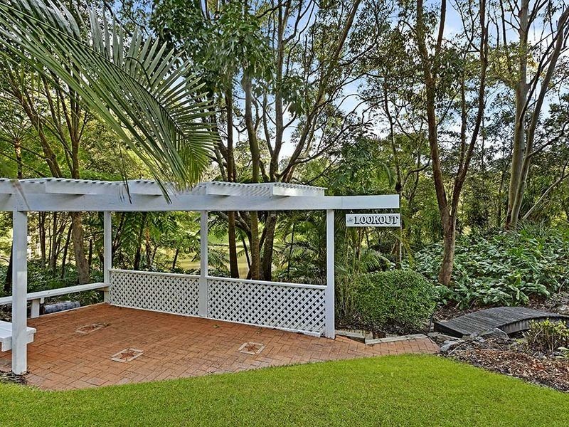 251a Avoca Drive, Avoca Beach NSW 2251