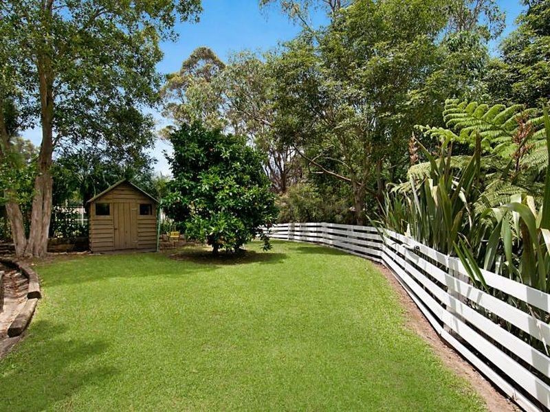 251a Avoca Drive, Avoca Beach NSW 2251