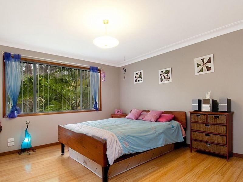 16 Blue View Crescent, Terrigal NSW 2260