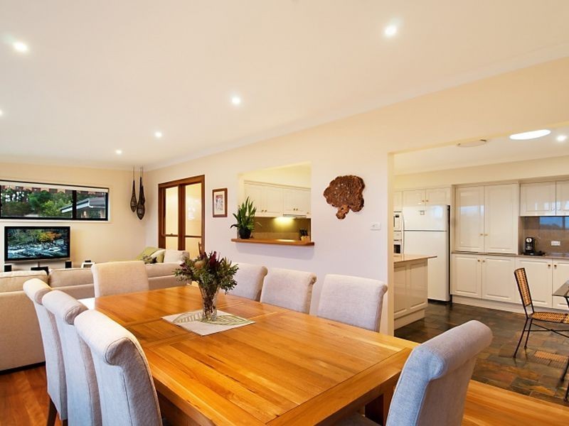17 Barooga Rd, Wamberal NSW 2260