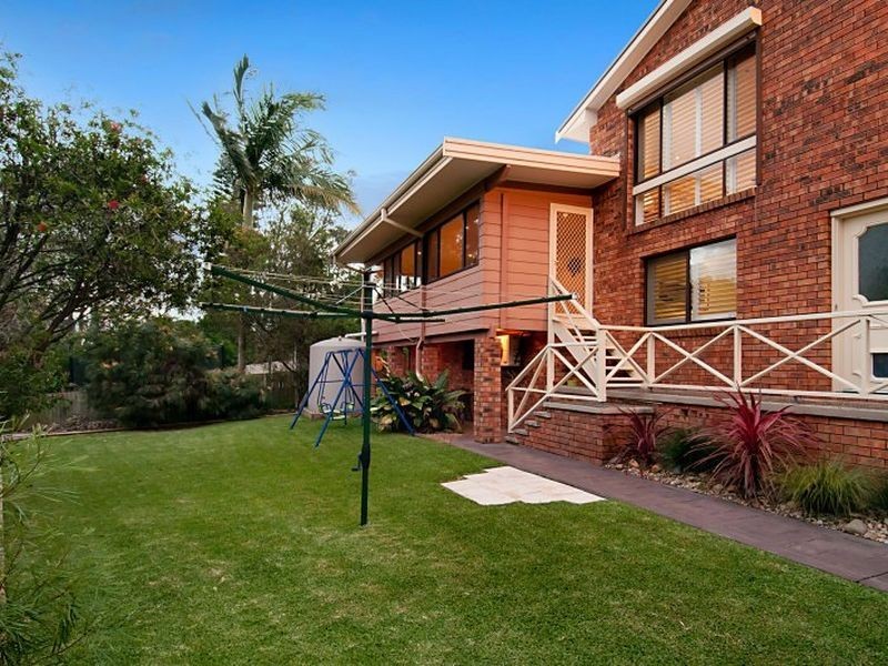 17 Barooga Rd, Wamberal NSW 2260