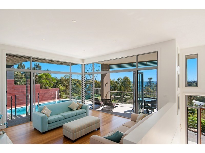 21 Ascot Avenue, Avoca Beach NSW 2251