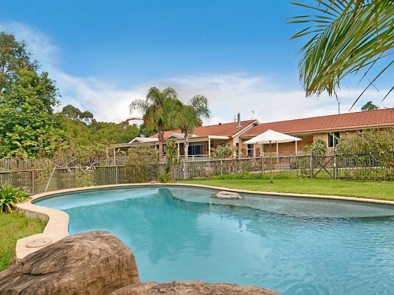 72 Picketts Valley Road, Picketts Valley NSW 2251