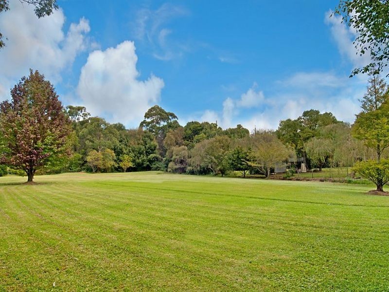 72 Picketts Valley Road, Picketts Valley NSW 2251