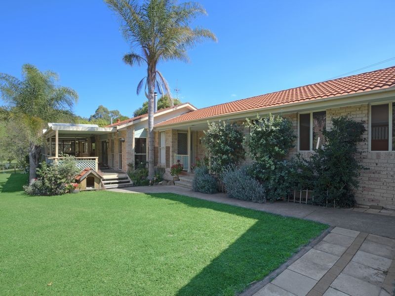 72 Picketts Valley Road, Picketts Valley NSW 2251