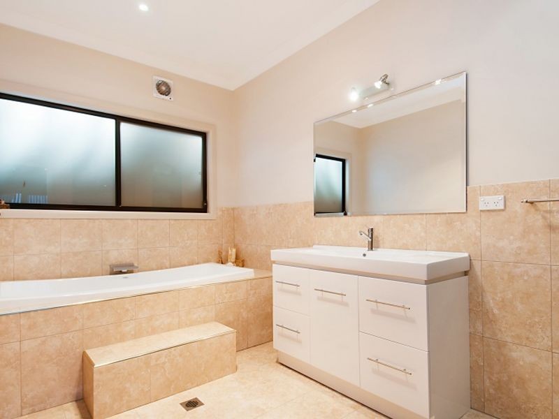 36 Reads Road, Wamberal NSW 2260