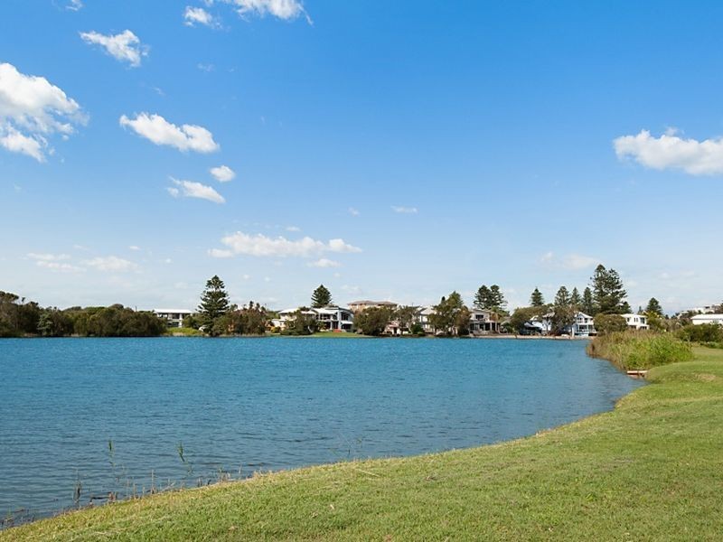 22 Farrand Crescent, Terrigal NSW 2260