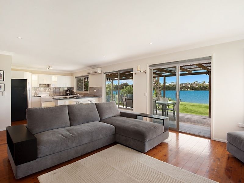 22 Farrand Crescent, Terrigal NSW 2260