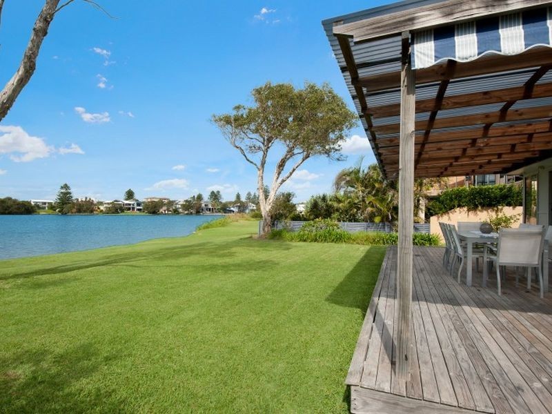 22 Farrand Crescent, Terrigal NSW 2260