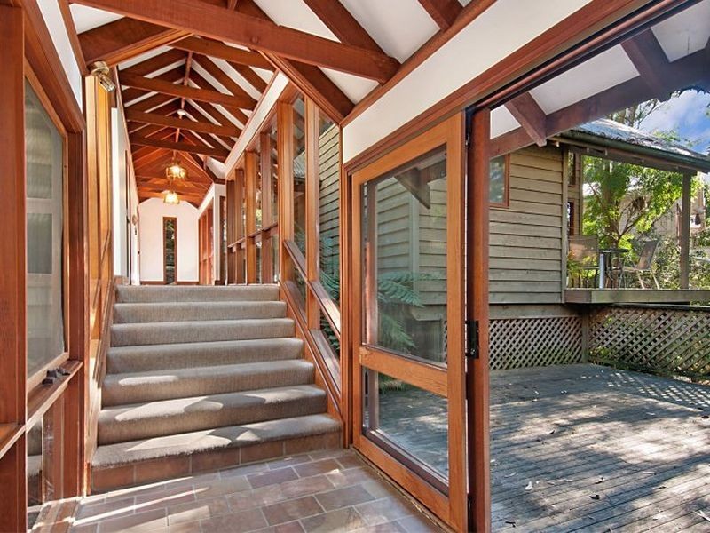 247 The Round Drive, Avoca Beach NSW 2251