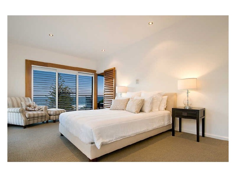 44 Tramway Road, North Avoca NSW 2260