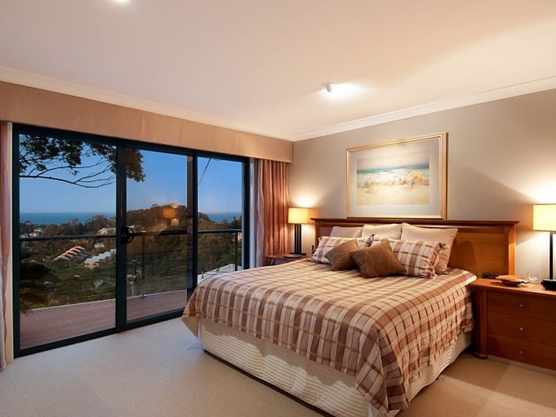 19 Fairscene Crescent, Avoca Beach NSW 2251