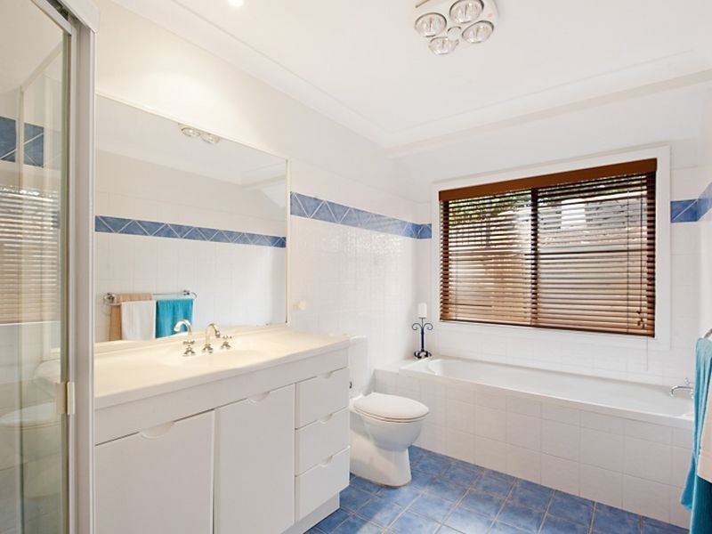 9 Franklin Ave, Avoca Beach NSW 2251